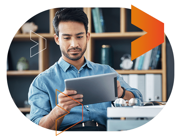 _Partner-PAGE-Arrows_overlay Cloud Communications on Mobile Device